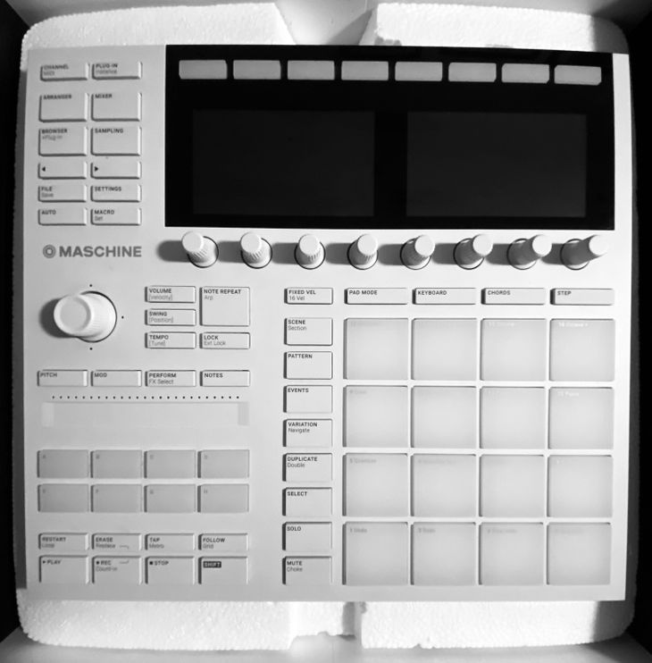 MASCHINE MK3 NI25 Limited Edition - Sounds Market