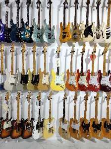 Guitar Shop BCN - Imagen