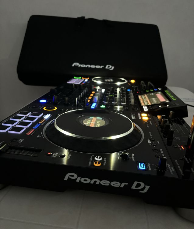 Pioneer XDJ-XZ - Imagen2