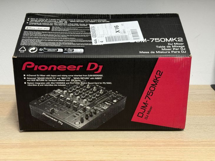 PIONEER DJM 750 MK2 - Imagen6