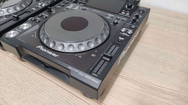 2x Pioneer CDJ-2000 Nexus - Immagine3