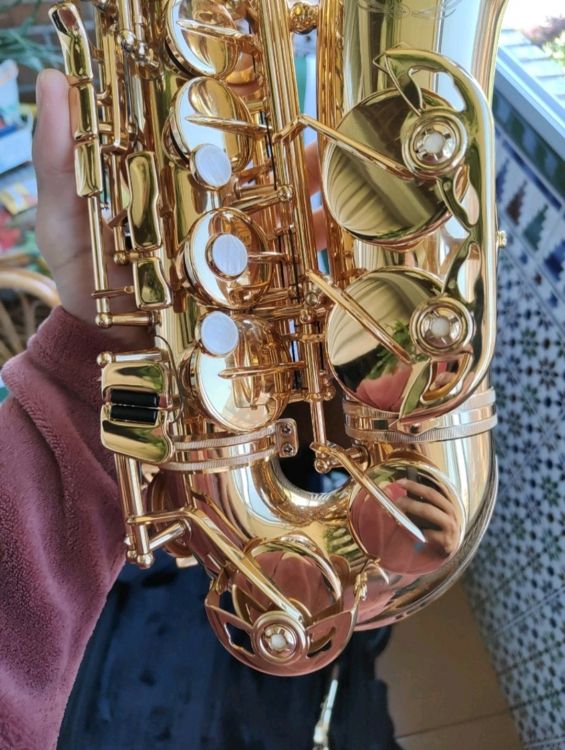 Saxofón alto marca Júpiter. - Bild2