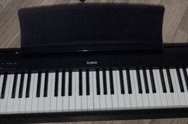 Piano digital Kawai ES 110 con pedal y cable de alimentación - Imagen