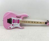 Guitare électrique style Cayman Pink Vai
 - Image