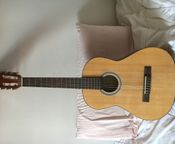 Large Classical Guitar in new condition
 - Image