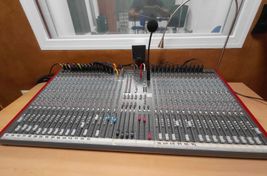 Allen & Heath ZED436 mixing desk 36 channels - Bild