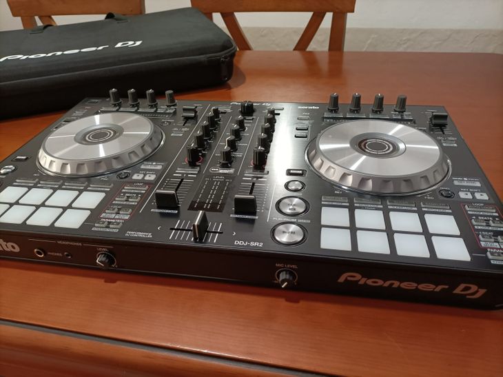 PIONNER DDJ SR2 IMPECABLE, CON MALETA - Immagine4