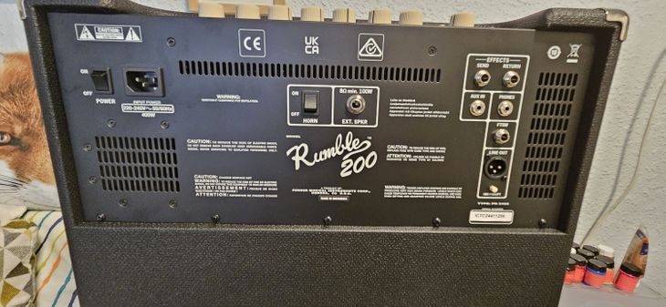 Fender RUMBLE 200 Combo and head (v3) - Imagen4