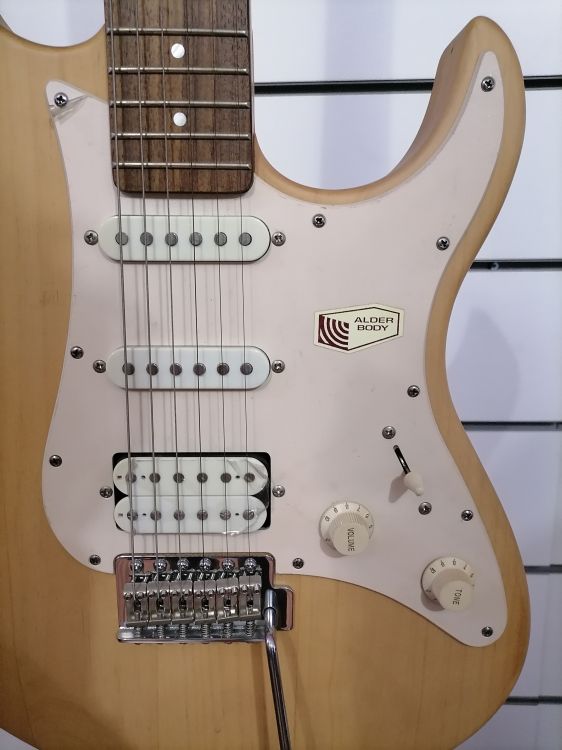 Yamaha Pacifica 112J - Bild3