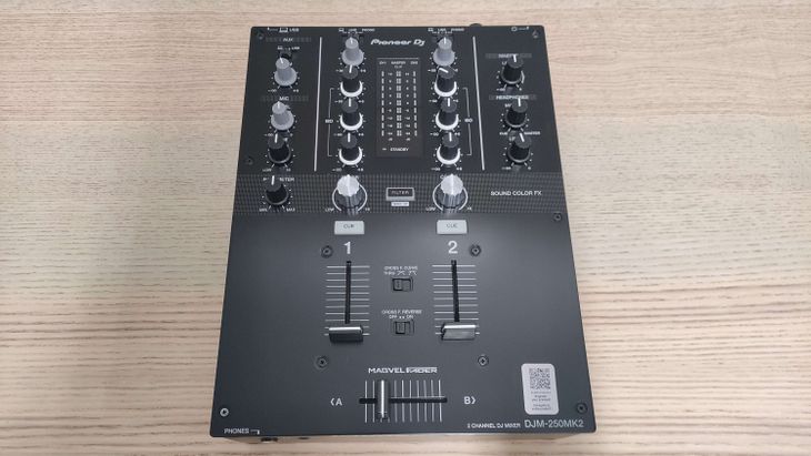 Pioneer DJ DJM-250MK2 - Imagen por defecto