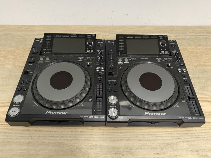 2x Pioneer CDJ-2000 Nexus - Imagen por defecto