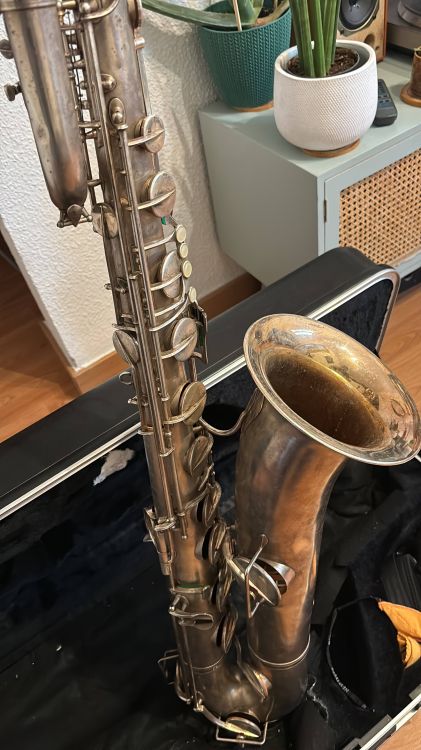 Vintage Baritone Sax (Mid-40s) - Imagen por defecto