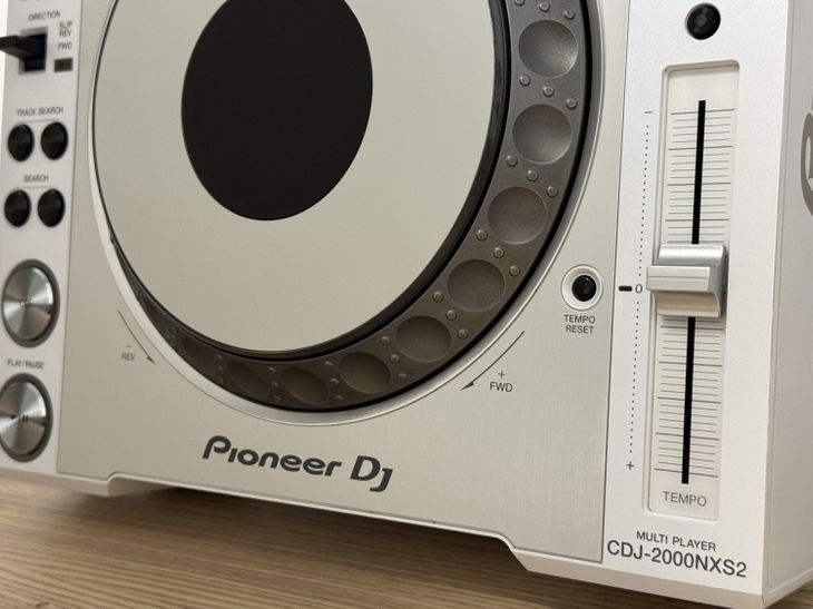 Pioneer CDJ 2000 Nexus 2 Limited Edition - Immagine4