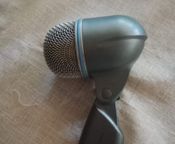 MICROPHONE SHURE BETA 52A À VENDRE
 - Image