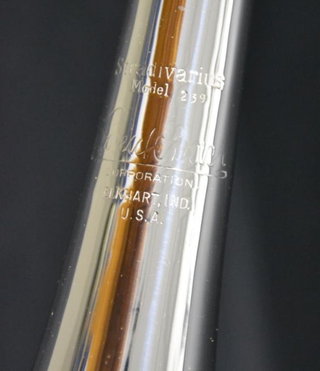 Trompeta DO Bach Stradivarius 239 Corporation - Imagen4