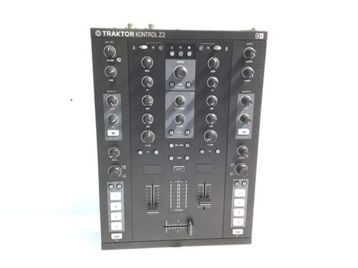 Traktor Kontrol Z2 - Imagen principal del anuncio