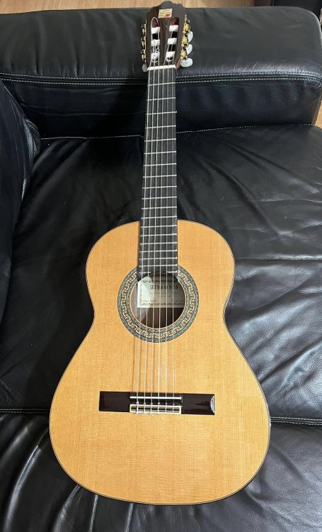 Requinto Alhambra R-4P - Imagen por defecto