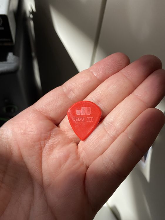 22 púas Dunlop Jazz III rojas - Imagen3