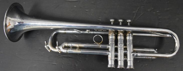 Trompeta Sib Selmer Depose en buen estado. - Immagine4