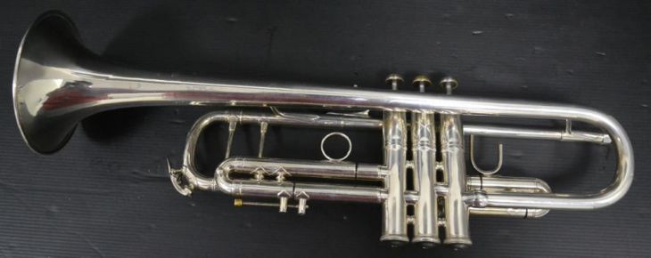 Trompeta Bach Stradivarius pabellón 43* Corp - Immagine2