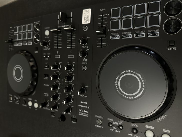 Pioneer DDJ-FLX4 - Imagen por defecto