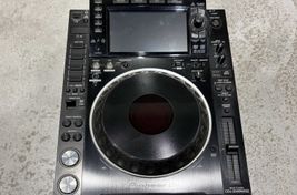 Pioneer DJ CDJ-2000NXS2 + Tasche + Decksaver
 - Bild