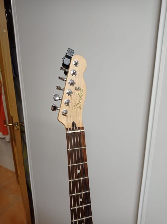 Ovation Fender Teleacústica - Bild2