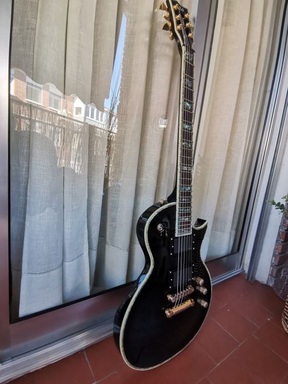 Guitarra eléctrica LTD EC-1000 DELUXE EMG BLACK - Image3