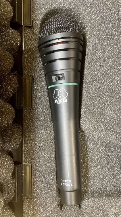 Micrófono AKG D3700S - Imagen por defecto