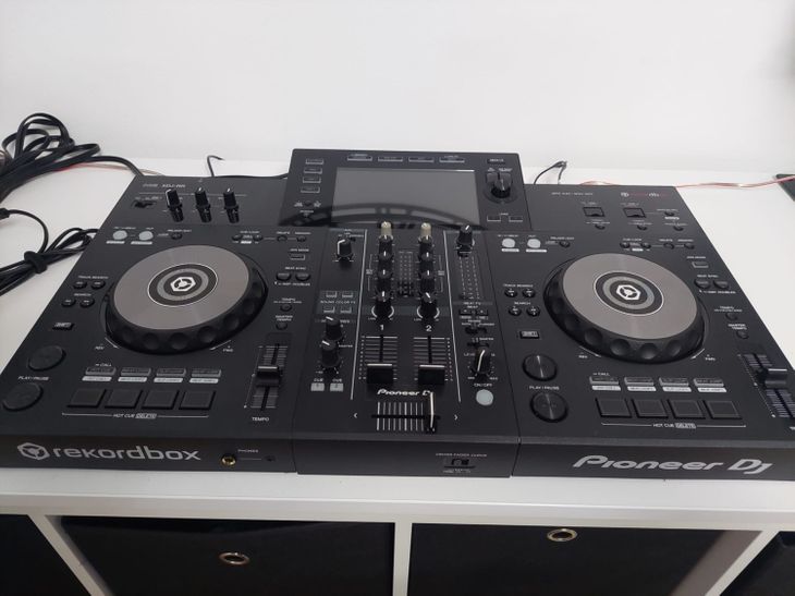 Pioneer XDJ RR - Imagen por defecto