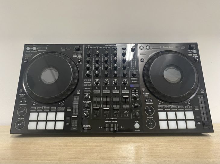 Pioneer DJ DDJ-1000 con decksaver - Immagine2