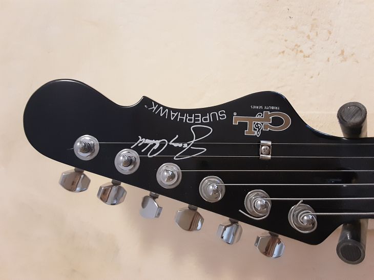 G&L Superhawk Tribute Jerry Cantrell - Image5