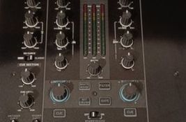 Reloop RMX22i
 - Image
