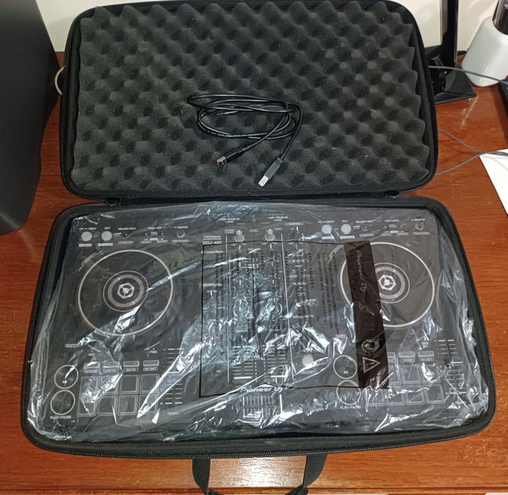 Controladora Dj Pioneer DDJ 400 - Imagen por defecto