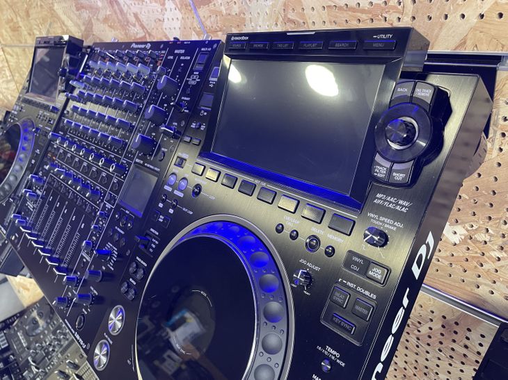 2x Pioneer DJ CDJ-3000 + DJM-V10-LF - Image5
