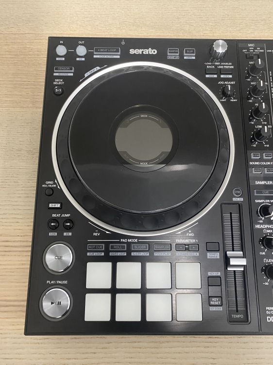 Pioneer DJ DDJ-1000 SRT con flightcase - Immagine2