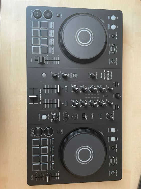 DDJ FLX4 2024 - Bild3