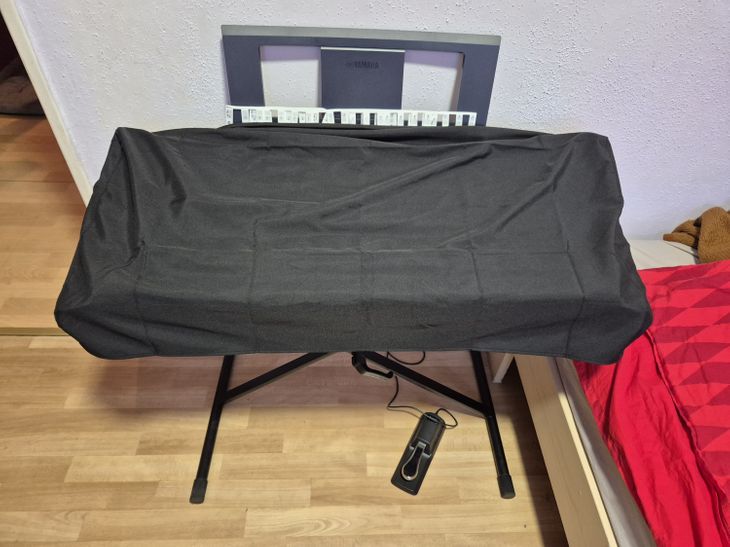 Yamaha PSR E453 super Zustand mit Zubehör - Bild3