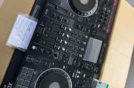 Pioneer DJ XDJ-XZ Controlador de DJ profesional
 - Imagen