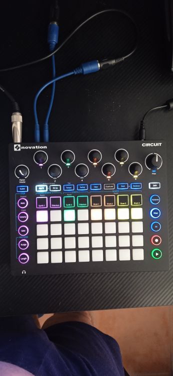 Novation Circuit - Imagen por defecto