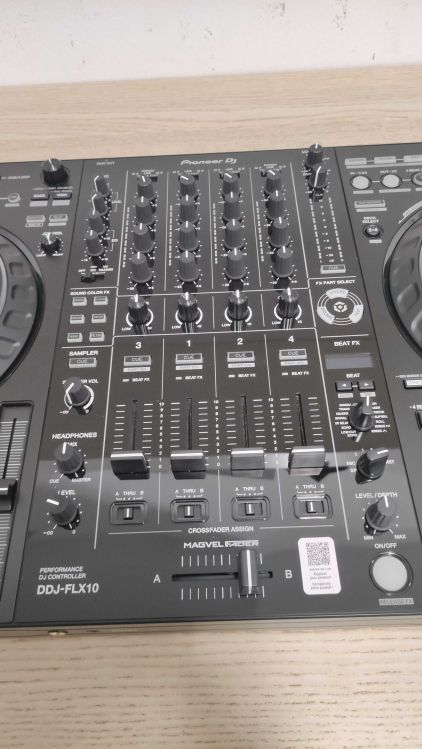 Pioneer DJ DDJ-FLX10 - Image3