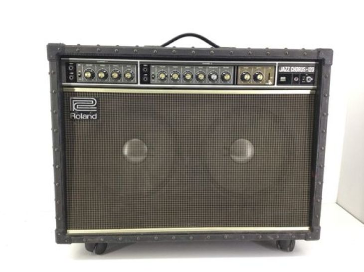 Roland Jazz Chorus -120 - Main listing image
