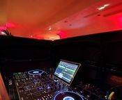 Denon DJ Prime 4+
 - Bild