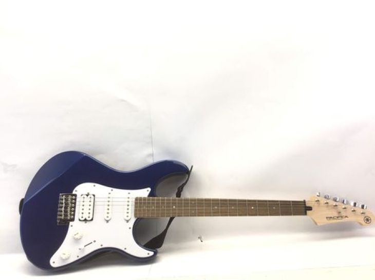 Yamaha Pacifica - Main listing image