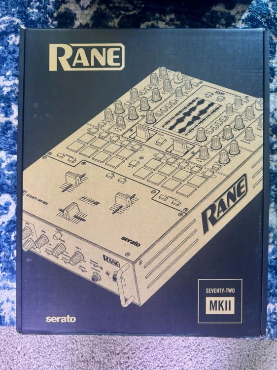 Mezclador de 2 canales 72 MKII con pantalla táctil - Imagen por defecto