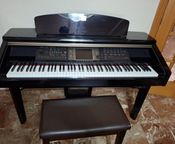 YAMAHA CLAVINOVA. CVP-210 - Image