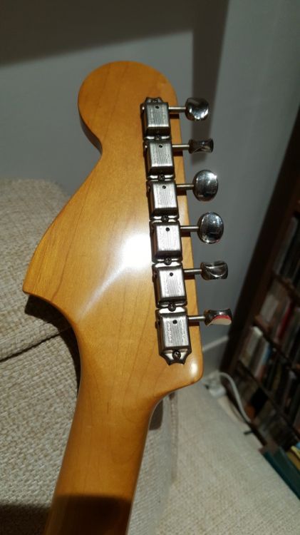 Fender - Bass VI - 1967 - Imagen4