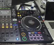 XDJ XZ PIONEER DJ
 - Image