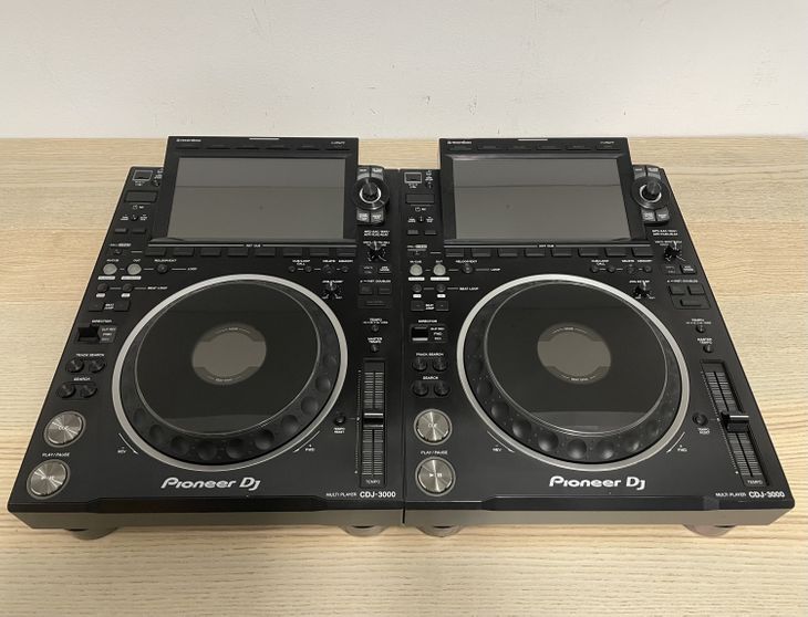 2x Pioneer DJ CDJ-3000 - Imagen por defecto