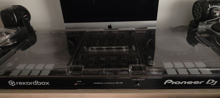 Controladora Pioneer ddj-rz - Imagen6